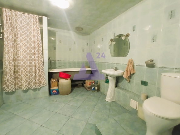 
  Продается 4-комн. квартира, 172.5 м², Луначарского ул, д. 4
. Фото 27.