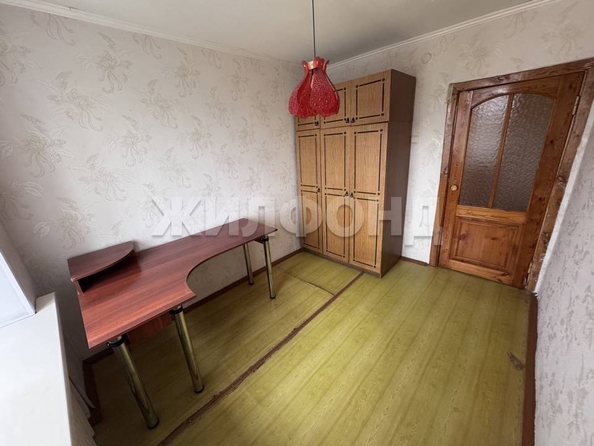 
  Продается 4-комн. квартира, 74 м², Космонавтов ул
. Фото 11.