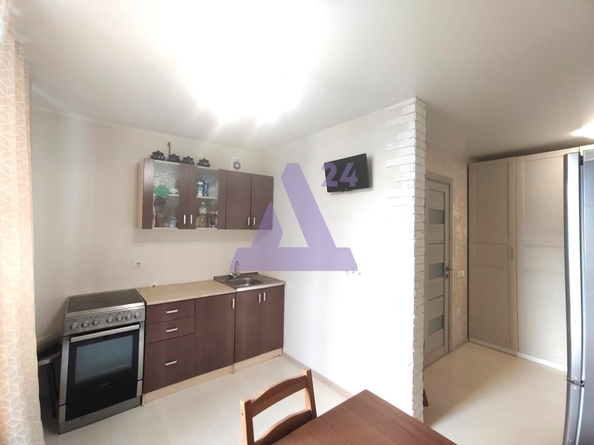 
  Продается 2-комн. квартира, 53.7 м², Анатолия ул, д. 94
. Фото 12.