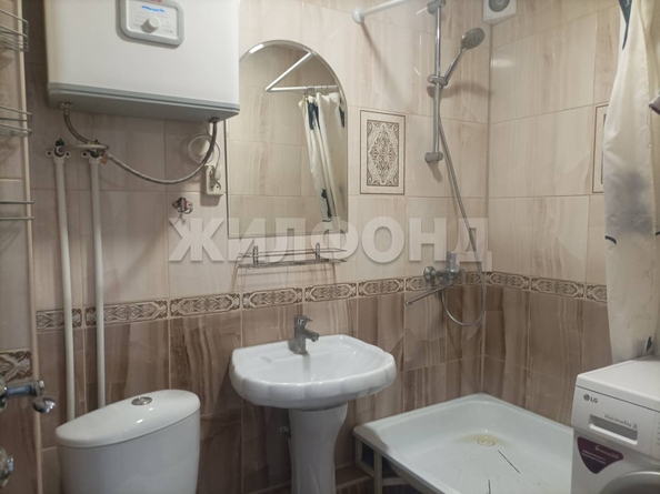 
  Продается 3-комн. квартира, 62.8 м², Майская ул
. Фото 10.