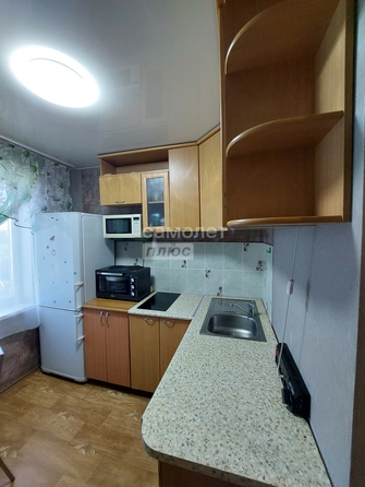 
  Продается 1-комн. квартира, 30.4 м², Победы б-р, д. 20
. Фото 2.