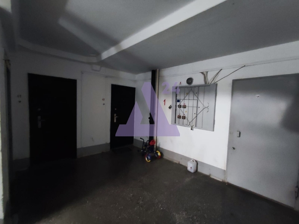 
  Продается 2-комн. квартира, 59.2 м², Попова ул, д. 154
. Фото 15.