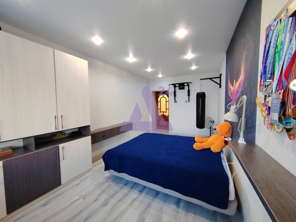 
  Продается 4-комн. квартира, 97.4 м², Новгородская ул, д. 26А
. Фото 6.