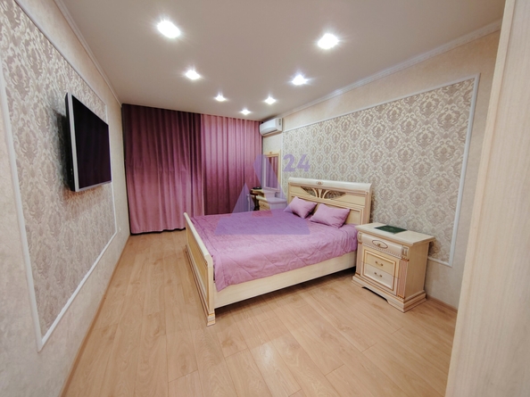 
  Продается 4-комн. квартира, 97.4 м², Новгородская ул, д. 26А
. Фото 11.