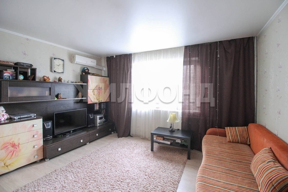 
  Продается 2-комн. квартира, 52.5 м², Солнечная Поляна ул
. Фото 1.