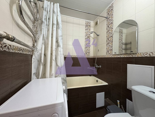 
  Продается 2-комн. квартира, 45.1 м², Ким ул, д. 33
. Фото 10.