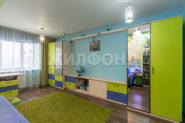 
  Продается 3-комн. квартира, 83 м², Лазурная ул
. Фото 11.