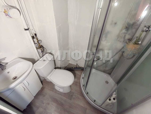 
  Продается комната, 13 м², Профинтерна ул
. Фото 4.