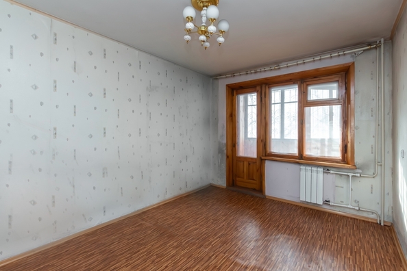 
  Продам 4-комн. квартиру 99.8 м². Фото 3.