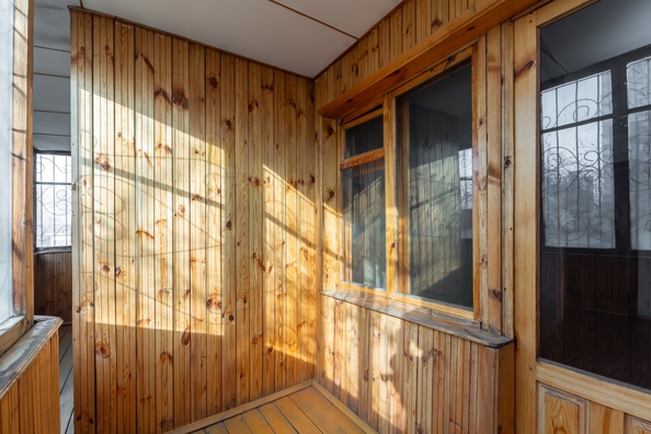 
  Продам 4-комн. квартиру 99.8 м². Фото 9.