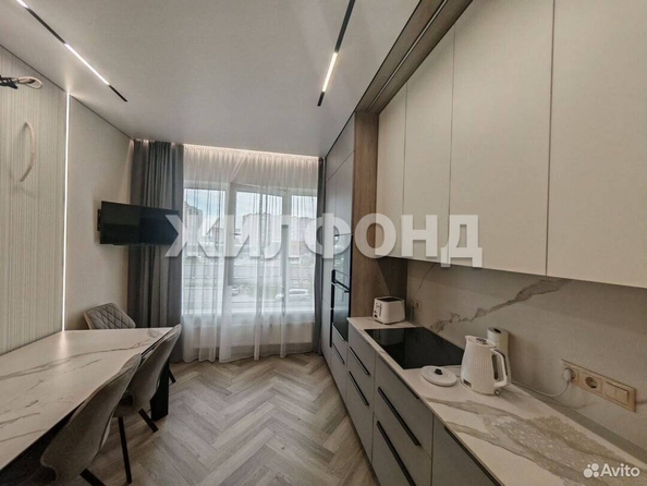 
  Продается 3-комн. квартира 62.9 м². Фото 1.