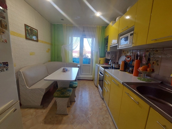 
  Продается 3-комн. квартира 64 м². Фото 1.