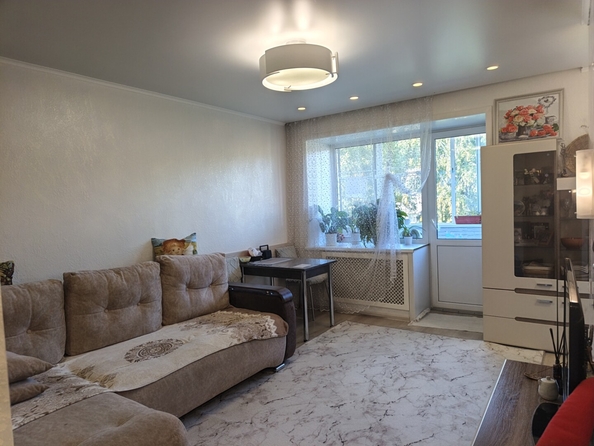 
  Продается 3-комн. квартира 60.9 м². Фото 1.