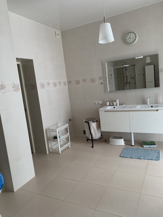 
  Сдается 3-комн. квартира 128 м². Фото 21.