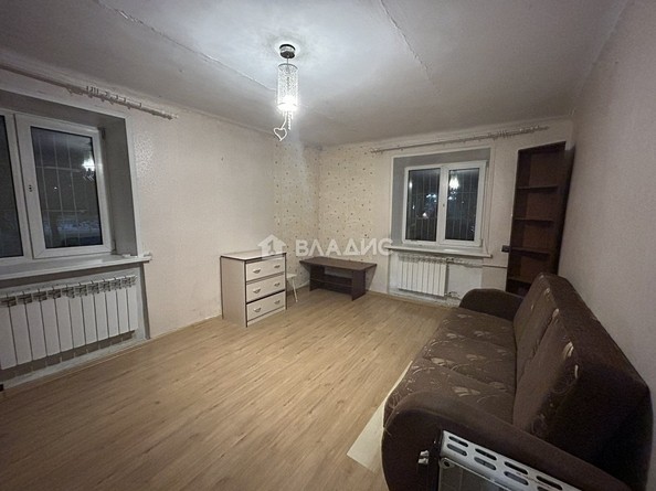 
   Продам 1-комнатную, 30.5 м², Комарова ул, 11

. Фото 6.