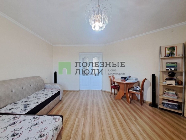 
   Продам 3-комнатную, 72 м², Гагарина ул, 73А

. Фото 4.