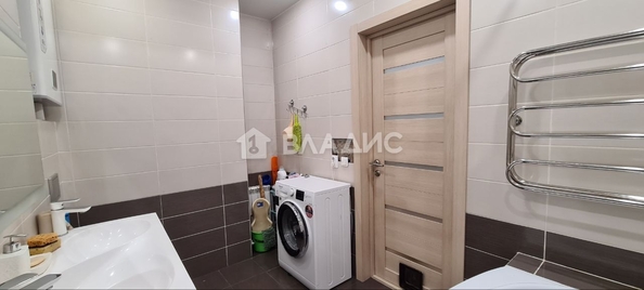 
   Продам 1-комнатную, 48.6 м², Калашникова ул, 11Б/1

. Фото 3.