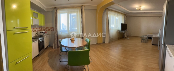 
   Продам 3-комнатную, 79.9 м², Пионерская ул, 17

. Фото 5.