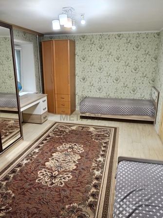 
   Продам 3-комнатную, 70.2 м², Чкалова ул, 3

. Фото 1.