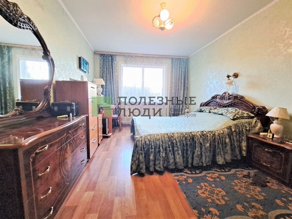 
   Продам 3-комнатную, 73 м², Дзержинского ул, 39

. Фото 5.