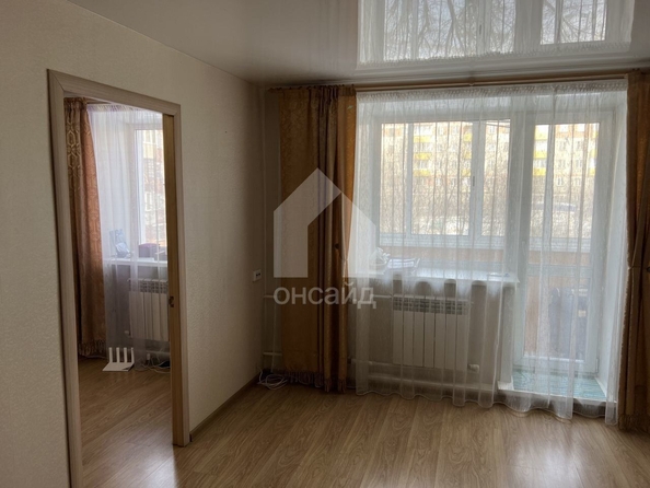 
   Продам 2-комнатную, 42.8 м², Фрунзе ул, 14

. Фото 4.