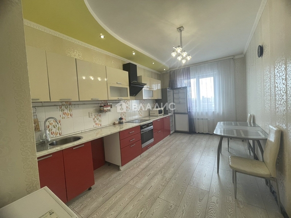 
   Продам 3-комнатную, 83.3 м², Ключевская ул, 4В

. Фото 5.