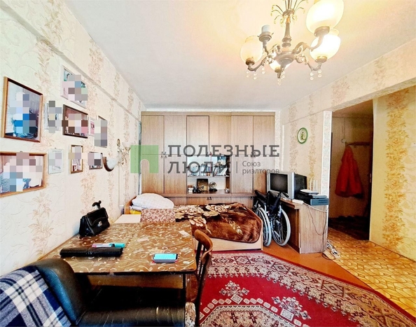 
   Продам 2-комнатную, 46 м², Бабушкина ул, 27

. Фото 7.