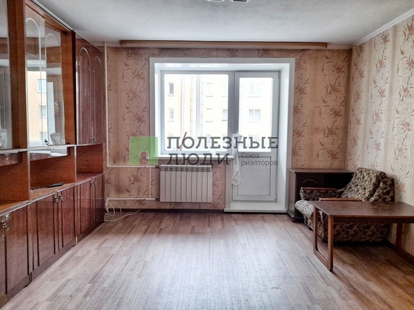 
   Продам 3-комнатную, 63.5 м², Цивилева ул, 48П

. Фото 2.