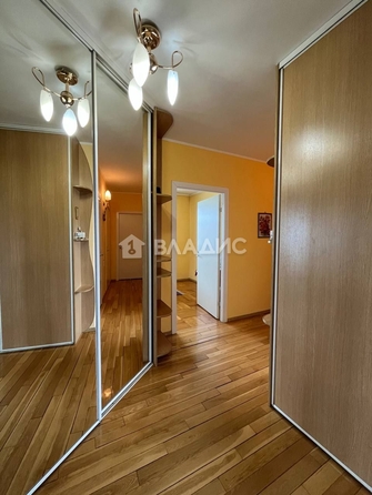 
   Продам 3-комнатную, 85.8 м², Бабушкина ул, 32

. Фото 1.