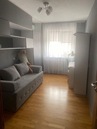 
   Продам 2-комнатную, 56.5 м², Ермаковская ул, 37

. Фото 3.