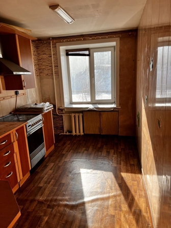 
   Продам 2-комнатную, 44.9 м², Калашникова ул, 17

. Фото 9.