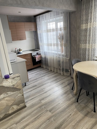 
   Продам 3-комнатную, 57.4 м², Московская ул, 1

. Фото 2.