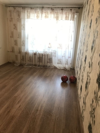 
   Продам 2-комнатную, 47.3 м², Шумяцкого ул, 16

. Фото 4.