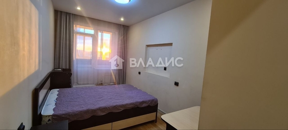 
   Продам 1-комнатную, 48.6 м², Калашникова ул, 11Б/1

. Фото 5.