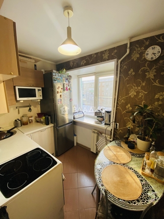 
   Продам 3-комнатную, 59 м², Ключевская ул, 35

. Фото 1.