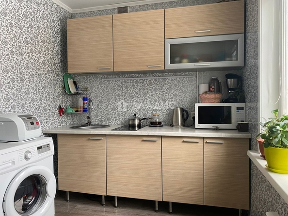 
   Продам 1-комнатную, 35.6 м², Жердева ул, 92

. Фото 3.