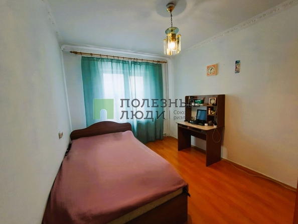 
   Продам 2-комнатную, 48.5 м², Тулаева ул, 152

. Фото 4.