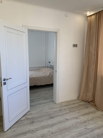 
  Сдается 3-комн. квартира, 42.8 м², Каландаришвили ул
. Фото 4.