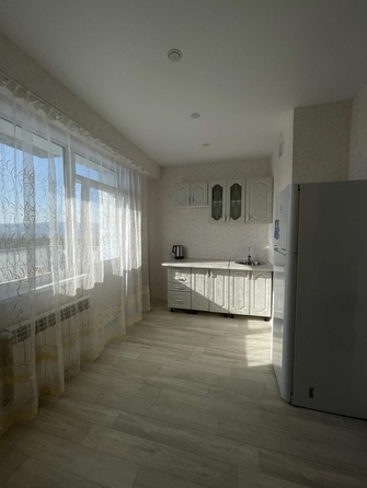 
  Сдается 1-комн. квартира, 33 м², 140А мкр
. Фото 1.