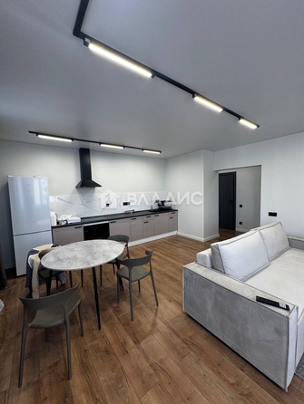 
  Продается 2-комн. квартира, 58.7 м², Алдара Цыденжапова ул, д. 3
. Фото 5.