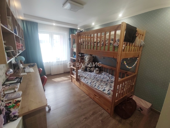 
  Продается 3-комн. квартира, 63.2 м², Шумяцкого ул, д. 25
. Фото 3.