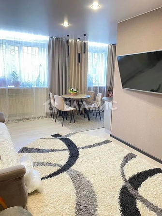 
  Продается 3-комн. квартира, 52 м², Октябрьская ул, д. 38
. Фото 5.