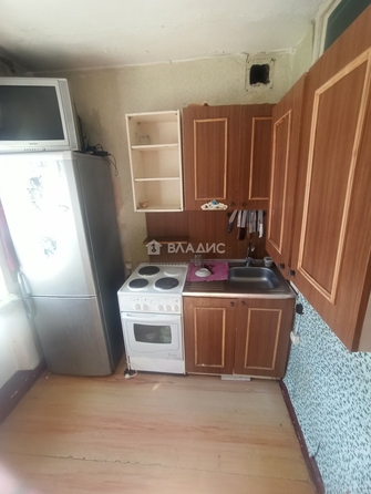 
  Продается 1-комн. квартира, 30.7 м², Калашникова ул, д. 17
. Фото 2.