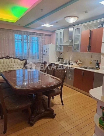 
  Продается 3-комн. квартира, 79 м², Добролюбова ул, д. 37
. Фото 4.