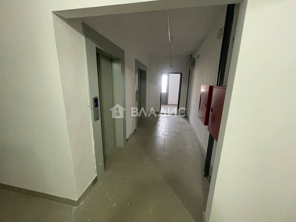 
  Продается 1-комн. квартира, 39.4 м², д. 1/4
. Фото 2.
