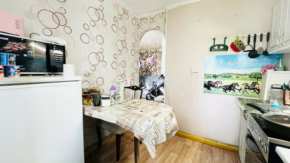 
  Продается 2-комн. квартира, 49 м², Октябрьская ул, д. 10
. Фото 4.