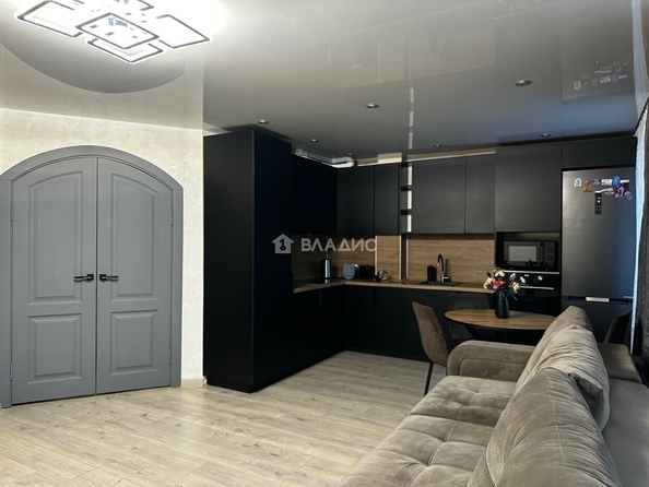 
  Продается 3-комн. квартира, 63.3 м², Строителей ул, д. 70Б
. Фото 5.