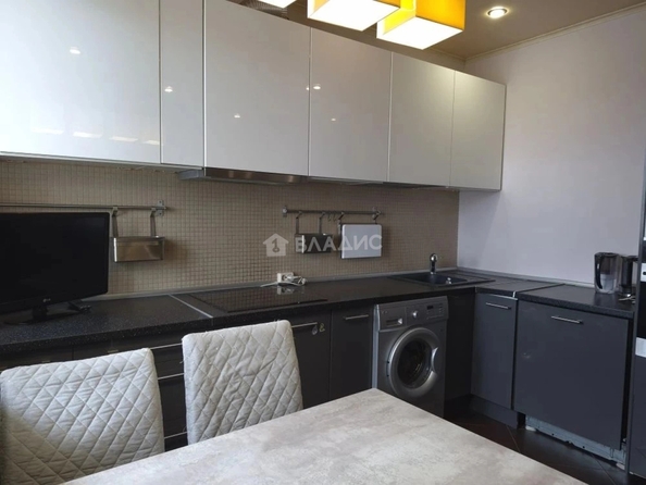 
  Продам 1-комн. квартиру 50.2 м². Фото 12.