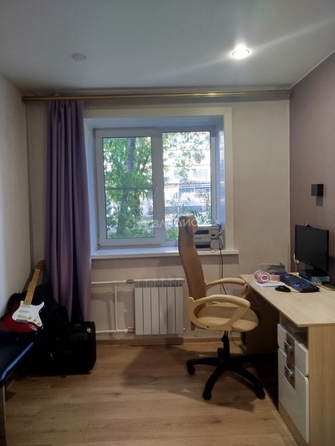 
  Продам 4-комн. квартиру 62.5 м². Фото 11.