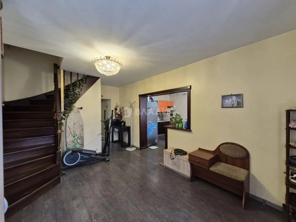 
  Продам 3-комн. квартиру 120.1 м². Фото 14.